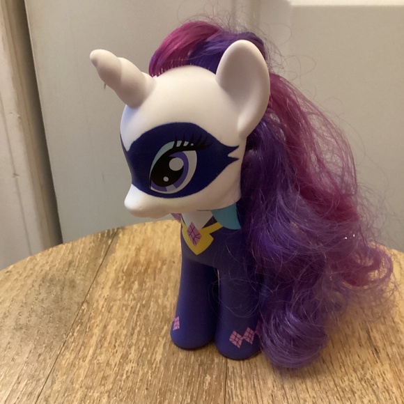 MY LITTLE PONY Friendship is Magic RADIANCE RARITY, Target Exclusive 2010 - Picture 6 of 8